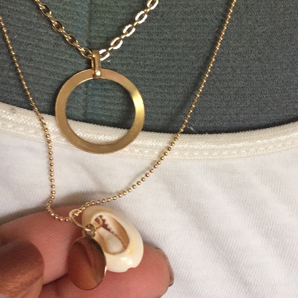 Gold Layered Cross Shell Circle Pendant Necklace - Picture 8 of 8